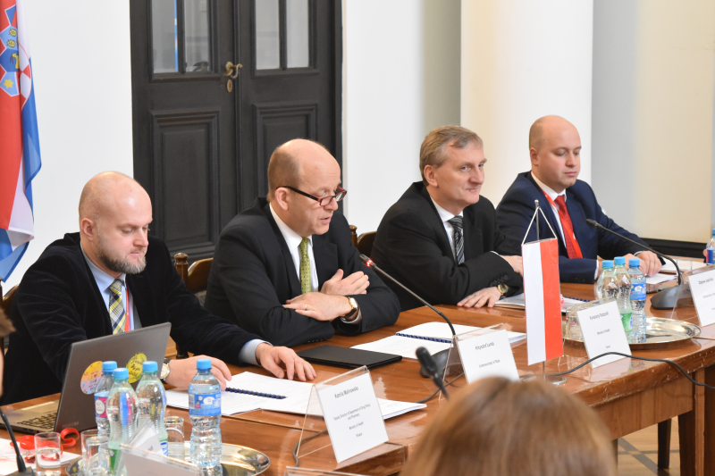 3 marca 2017 r. w Ministerstwie Zdrowia odbyło się nieformalne spotkanie ministrów zdrowia państw Grupy Wyszehradzkiej