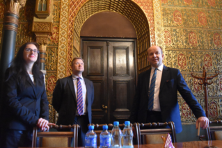 Radziwiłł spotkał się ze zwycięzcami licytacji WOŚP