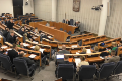 Senackie komisje za przyjęciem „Apteki dla aptekarza” bez poprawek