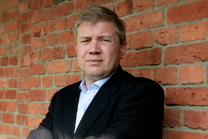 Cezary Kaźmierczak (fot. materiały prasowe).