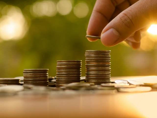 Jak na razie tylko pięć z dwudziestu izb zdecydowało się na zrównanie wysokości składek dla wszystkich aptekarzy. (fot. Shutterstock)