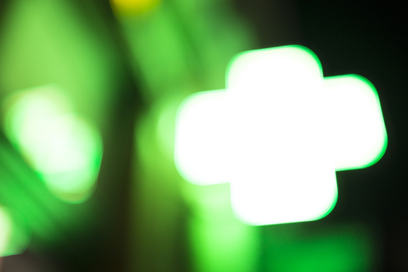 Władze powiatu poprosiły o ingerencję w rozwiązanie problemu izbę aptekarską i ministerstwo zdrowia. (fot. Shutterstock)