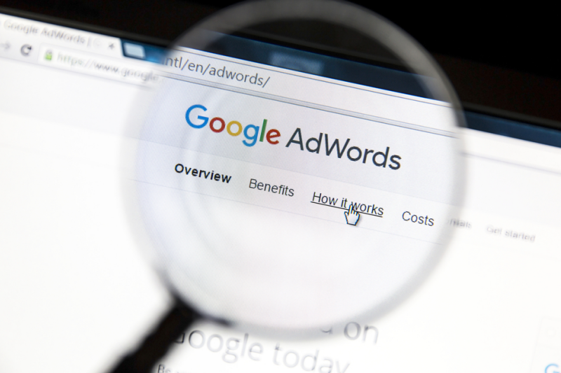 AdWords nie spełnia przesłanej określonych w art. 94a ustawy zabronionej reklamy aptek oraz jej działalności. (fot. Shutterstock)