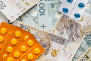 Coraz więcej pieniędzy idzie na rozwój branży farmaceutycznej – dlaczego?