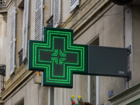 DOZ przejmie sieć aptek? Wniosek trafił do UOKiK…
