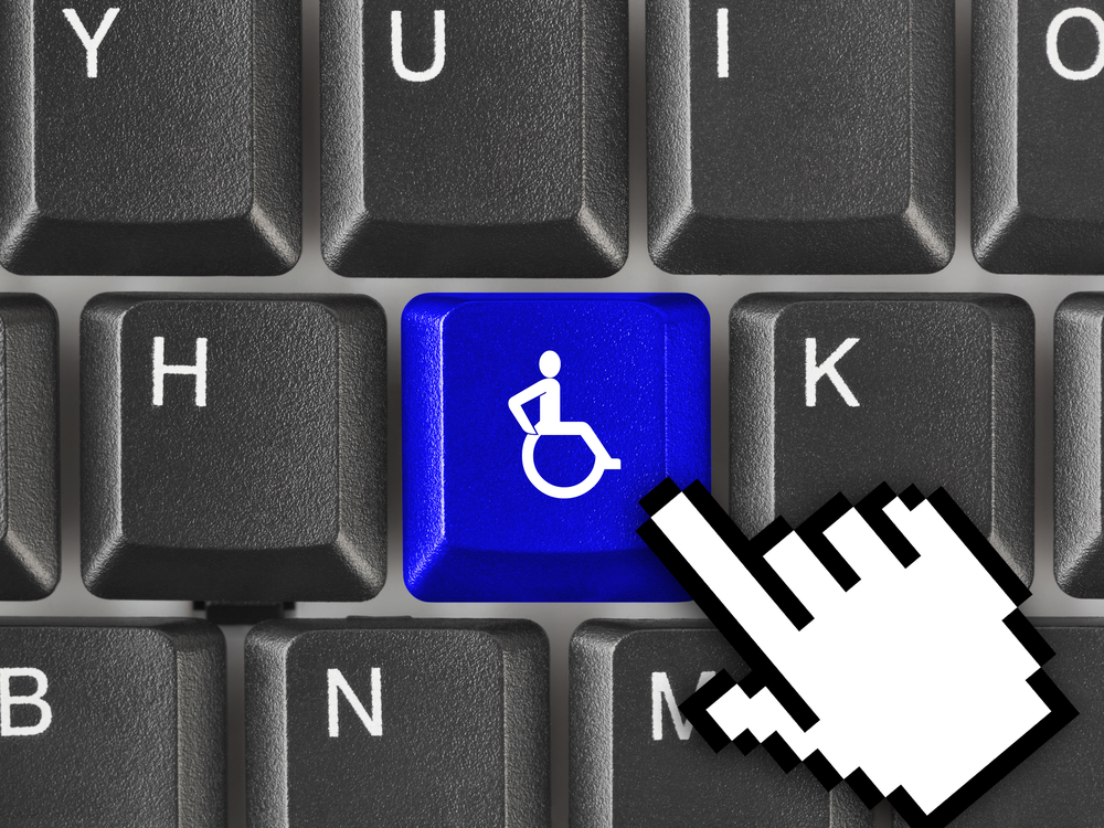 Prawo do zdalnego zrealizowania e-recepty będą mieć tylko osoby niepełnosprawne. Ale jak zweryfikować ich uprawnienie do tego ułatwienia? (fot. Shutterstock)