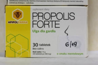 Sanepid ostrzega przed kolejnym suplementem z propolisem