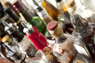 Od wulkanizacji do alkoholizmu. Historia disulfiramu…