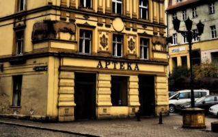 Najstarszy budynek w Świdnicy z apteczną historią w tle