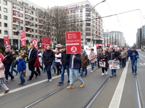 Setki farmaceutów wyszły na ulice. Dlaczego protestują?