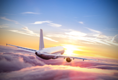 LOT chce zdobyć certyfikat IATA i przewozić leki