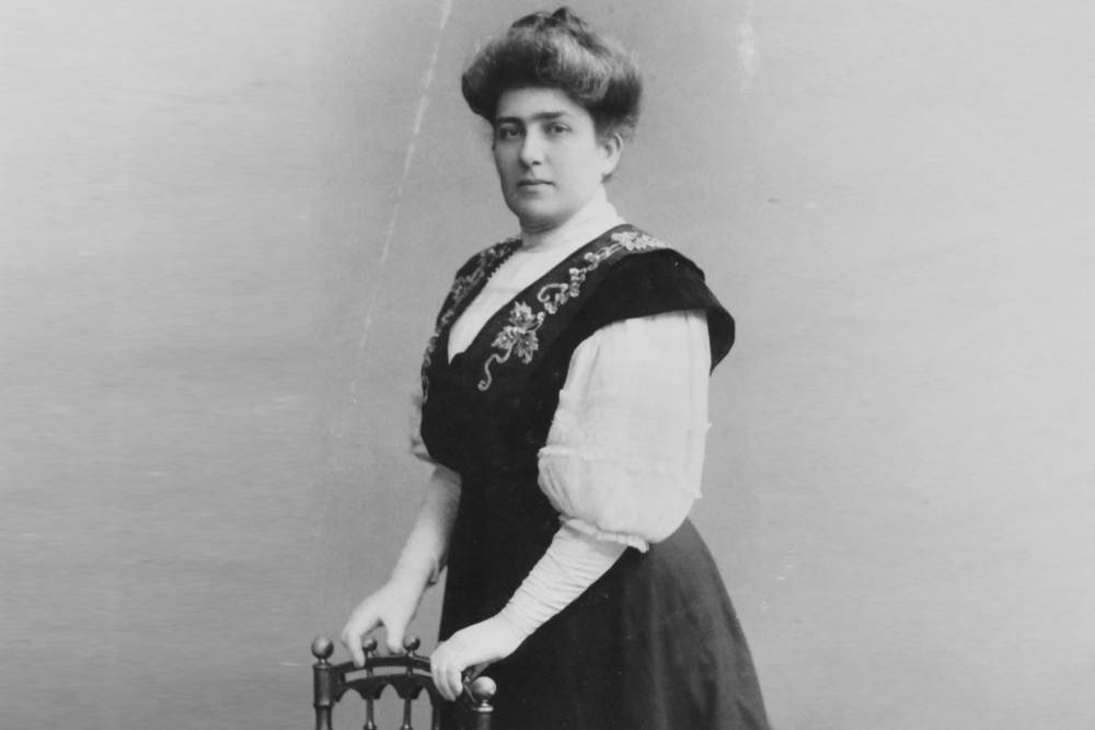 Leśniewska jak pierwsza kobieta na świecie otworzyła żeńską aptekę (fot. Muzeum Farmacji w Warszawie)