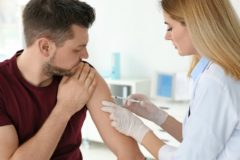Farmaceuci w Czechach domagają się poszerzenia swoich kompetencji…
