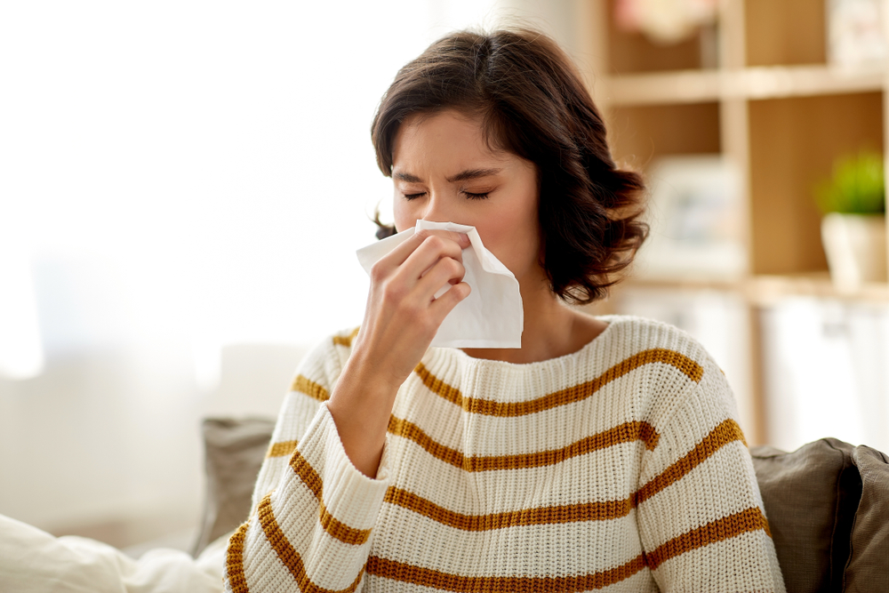 Eksperci z dziedziny chorób alergicznych są zdania, że immunoterapia podjęzykowa w tabletkach powinna być refundowana (fot. Shutterstock).