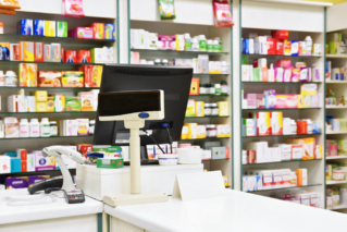Brak farmaceuty w aptece: błahostka, za którą można stracić zezwolenie?