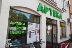 Łowicka apteka poddana kwarantannie. U farmaceutki potwierdzono koronawirusa…