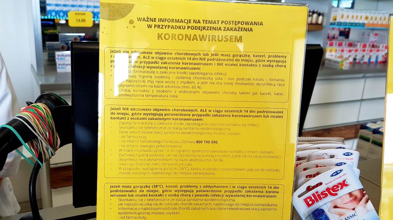 Pacjent zgłosił się do lekarza i telefonicznie otrzymał informację, żeby się skontaktować ze służbami sanitarnymi (fot. MGR.FARM).