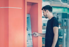 Bankomat w aptece? Według inspekcji to niedopuszczalne…