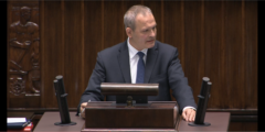 W Sejmie o szczepionkach przeciw grypie. Ministerstwo Zdrowia wyjaśnia…