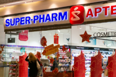 Sąd uchyla karę dla Super-Pharm. Czy reklama drogerii jest reklamą apteki?