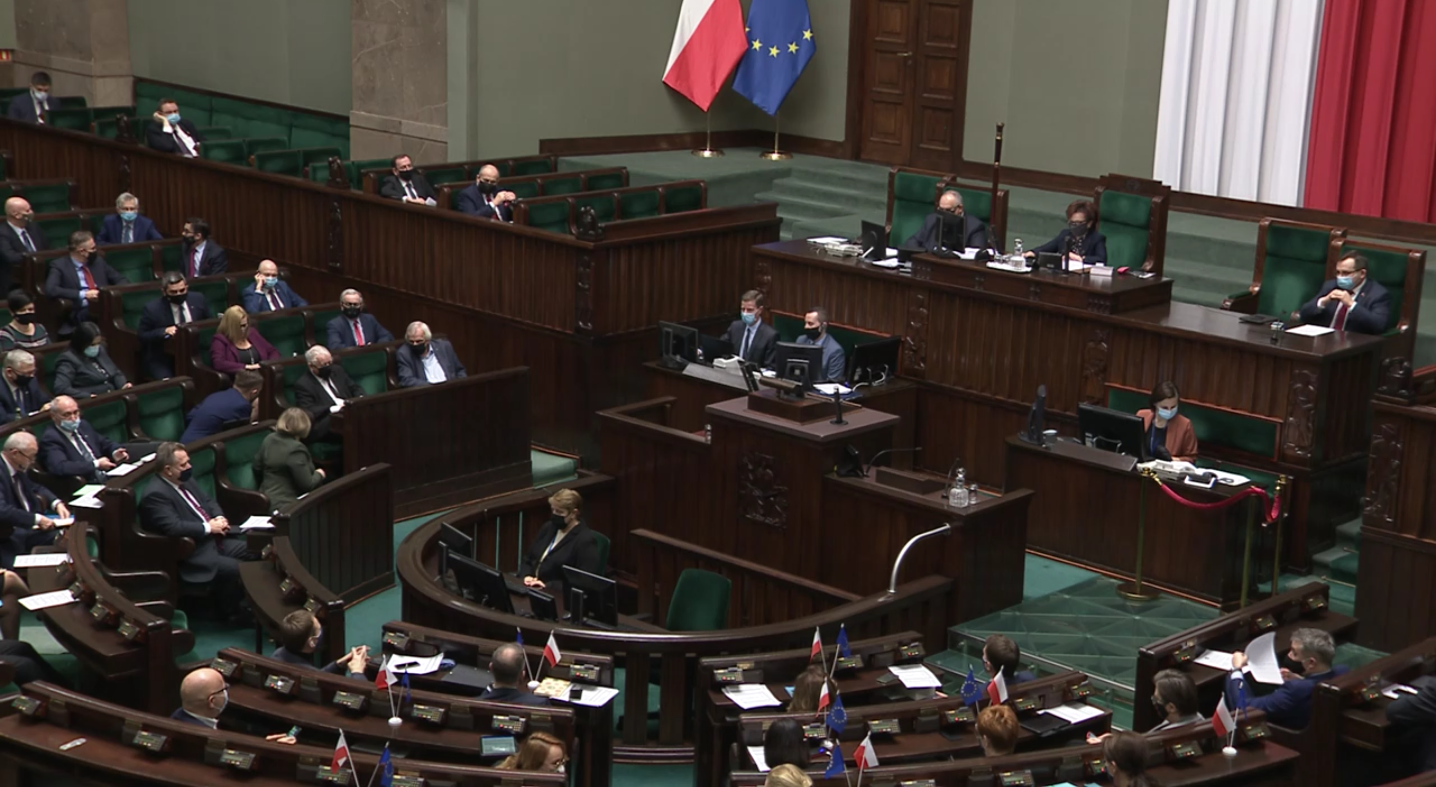 Teraz ustawa o zawodzie farmaceuty czeka już tylko na podpis Prezydenta (fot. screen)