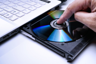 Zaginęły DVD z kilkudziesięcioma tomami dokumentów ws. mafii lekowej