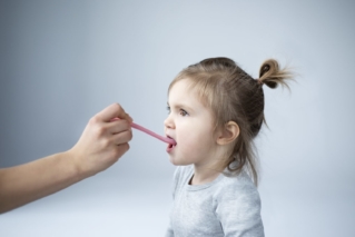 Doustne leki pediatryczne – na co zwrócić uwagę?