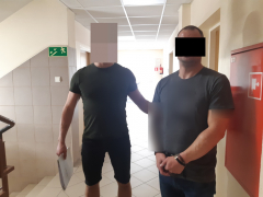 Z siekierą w ręce włamał się do apteki. Grozi mu 10 lat więzienia…