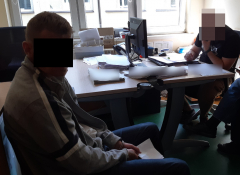 Mąż realizował receptę, a w tym czasie żona kradła kosmetyki