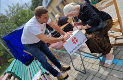 Polscy farmaceuci nie zwalniają i nadal pomagają na Ukrainie. I to mądrze!