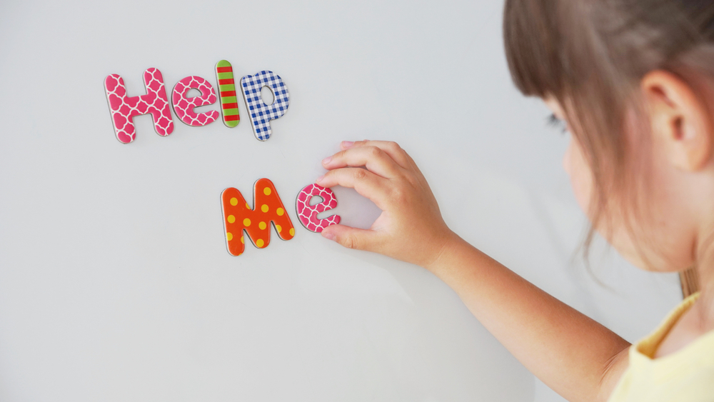 Niektóre objawy mogą wskazywać na rozwój cukrzycy u dziecka (fot. Shutterstock)