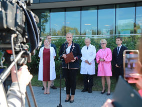 Bezpłatna mammografia dla kobiet 45-74 lat oraz refundacja terapii lekowej raka piersi
