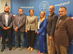 GIF wzmacnia e-nadzór nad sprzedażą leków w internecie