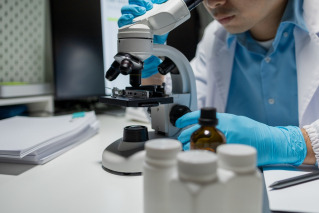 Innowacje w 2023 roku: od szczepionek po ulepszone testy diagnostyczne