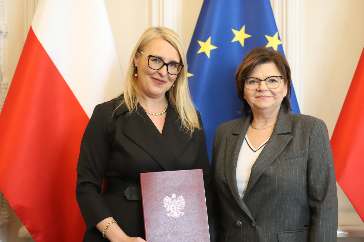 prof. Agnieszka Neumann-Podczaska otrzymuje powołanie na stanowisko dyrektor Narodowego Instytutu Geriatrii, Reumatologii i Rehabilitacji.