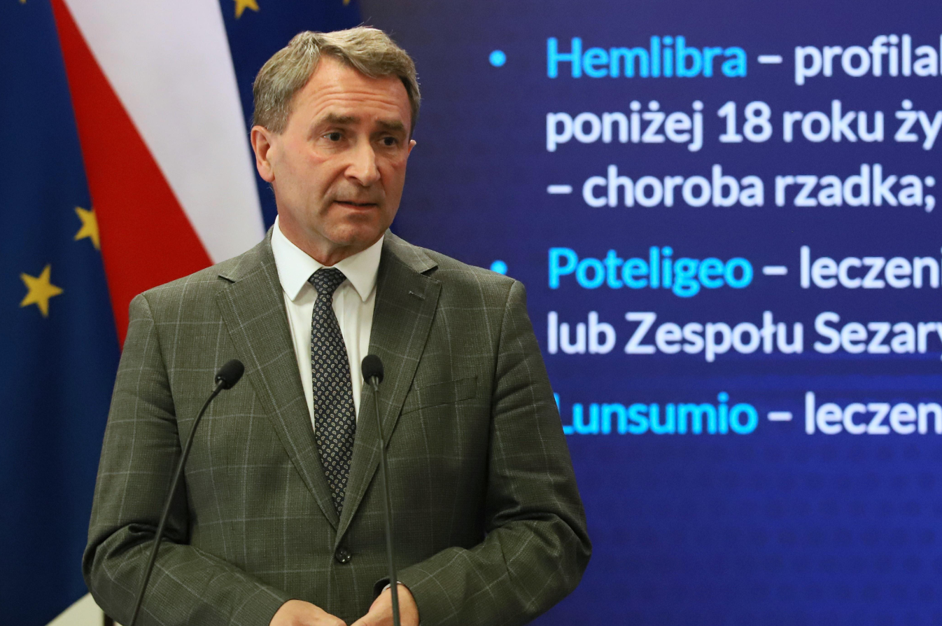 Marek Kos przejmuje nadzór nad departamentem polityki lekowej i farmacji