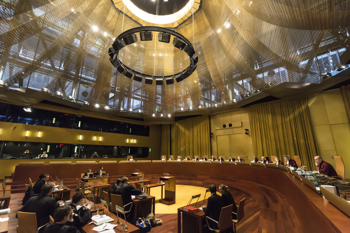TSUE Trybunał Sprawiedliwości Unii Europejskiej”.