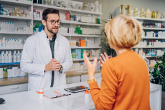Farmaceutka apeluje do MZ o likwidację odliczania 3/4 okresu