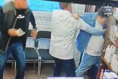 Szarpanina w aptece. Napastnik groził farmaceucie nożem…