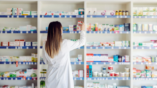 Leki biologiczne w aptekach? Jest propozycja pilotażu w obszarze reumatologii…