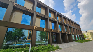 UMP wstrzymuje obrony prac magisterskich na farmacji. Problem z nowymi przepisami…