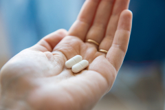 Klopidogrel zastąpi aspirynę w profilaktyce przed zawałem serca i udarem mózgu?