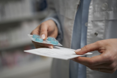 Farmaceuci z UK domagają się zmiany przepisów
