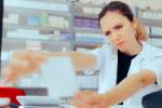 Farmaceuta będzie miał dostęp do dokumentacji medycznej pacjenta. Co to zmienia w praktyce? (fot. istockphoto.com)
