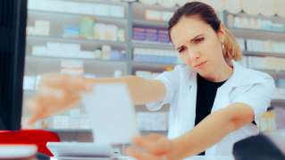 Farmaceuta będzie miał dostęp do dokumentacji medycznej pacjenta. Co to zmienia w praktyce?