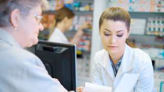 Farmaceuci znów w czołówce najbardziej poważanych zawodów. Awans w najnowszym rankingu